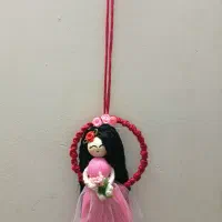 اویز عروسک ماشین، اویزعروسک در