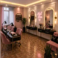 استخدام پرسنل سالن زیبایی