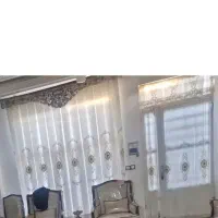 یه پرده به اندازه ۲/۵در۳ به فروش می‌رسد