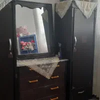 کمد و دراور و آینه