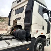 کامیونت ۸و نیم