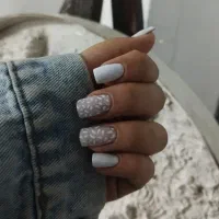 آموزش کاشت ناخن