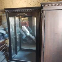 کمد لباس و عدد  و بوفه. سالم.|بوفه، ویترین، کنسول|قوچان, |دیوار