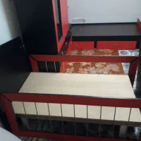 تخت و کمد نوجوان به همراه یک تخت نوزادی|تخت و سرویس خواب|شیراز, غدیر جنوبی|دیوار