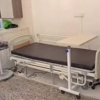 تخت برقی بیمارستانی مکانیکی ویلچر|آرایشی، بهداشتی، درمانی|تهران, میدان ولیعصر|دیوار