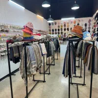 فروشنده خانم (تمام و نیمه وقت)|استخدام بازاریابی و فروش|تهران, دکتر هوشیار|دیوار