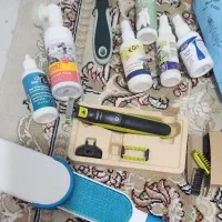 لوازم بهداشتی سگ‌ و گربه با اسباب بازی