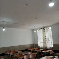 برق کار برق کش نصب انواع دوبین و دزدگیر تابلو برق|خدمات پیشه و مهارت|کنگاور, |دیوار