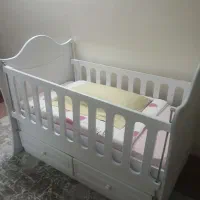تخت خواب بچه