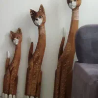 سه عدد مجسمه