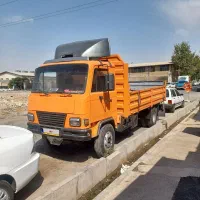 کامیونت آذرخش مدل ۸۳ پنج تن