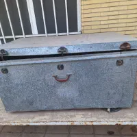 صندوق فلزی بزرگ قدیمی