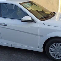 خودرو دنا پلاس مدل 1402|خودرو سواری و وانت|قروه, |دیوار