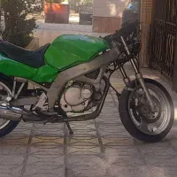 سوزوکی بندیت ۲۵۰ (آمیکو ۲۰۰۶)