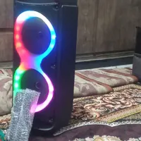 اسپیکر نو همراه تو میکروفن