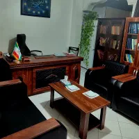 دکتر فاخری وکیل پایه یک  دادگستری