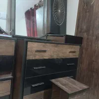 دراور ، با یک صندلی رایگان