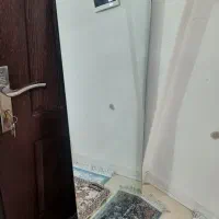 آینه بدون قاب|آینه|تهران, والفجر (افسریه)|دیوار