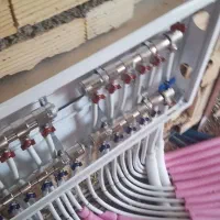 اجرای سیستم لوله کشی ۵ لایه و پلیکا