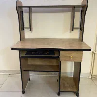میز کامپیوتر یا میز تحریر