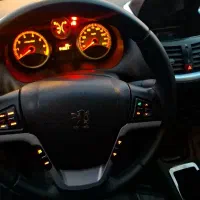 ۲۰۷ سقف فلز|خودرو سواری و وانت|قم, شهدا|دیوار