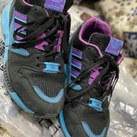 کتونی سایز۳۹