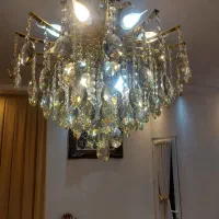 لوستر ۸ساخه