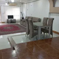 سوئیت دوخوابه با پارکینگ تمیز تمیز