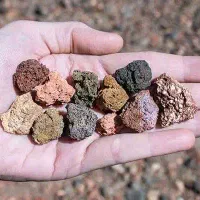 پوکه معدنی قروه ( عدسی بادامی نخودی فندقی )