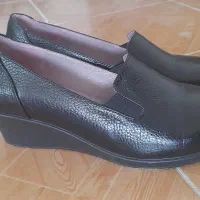 کفش چرمی زنانه
