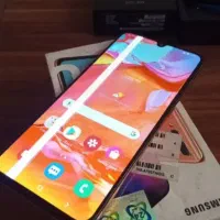 موبایل السیدی شکسته و خاموش