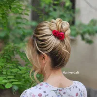 به مدل شنیون نیازمندیم|خدمات آرایشگری و زیبایی|مشهد, سرافرازان|دیوار