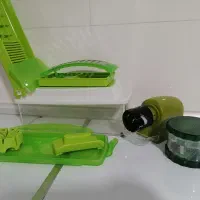 نایسر دایسر. چاقو تیز کن و قیچی. سیر خردکن