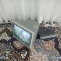 دوربین مداربسته ودزدگیر همراه با مانیتور و وسایل