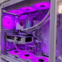 خرید و فروش سیستم های گیمینگ و طراحی