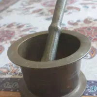 دوتا هاون برنجی 3و4کیلویی قدیمی