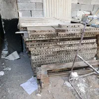 قالب ۳۰سانتی فلزی و جک های ۳.۵ الئ ۴ متری