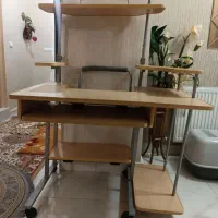 میز کامپیوتر