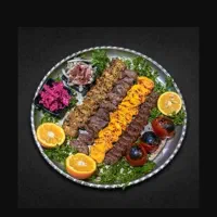 رستوران و غذای بیرون بر