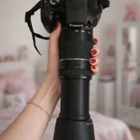 دوربین کانن حرفەای بالنز بسیار قوی