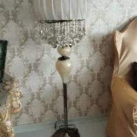 اباژور ایستاده