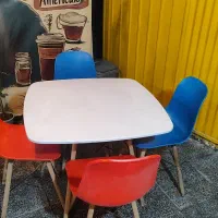 میز و صندلی دو دست|میز و صندلی غذاخوری|فولادشهر, B4|دیوار