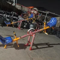 الاکلنگ کودک فلزی با نشیمن رنگی پلیاتیلن