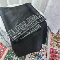 دمپایی دخترانه و شال ورساچ|کیف، کفش، کمربند|تهران, دولتخواه شمالی|دیوار