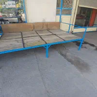 تخت سنتی فلزی