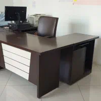 میز مدیریتی ۴ تیکه