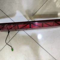 چراغ خطر روی صندوق عقب تارا (وسطی)|قطعات یدکی و لوازم جانبی|اصفهان, وحید|دیوار