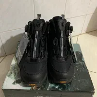 کفش کوهنوردی ESDY