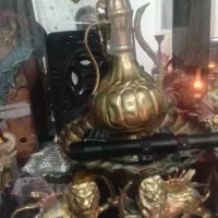 تمام مجسمه برنجی ضرب یک