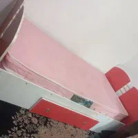 تخت خواب یک نفره چوبی کشو دار با تشک|تخت و سرویس خواب|بروجرد, |دیوار